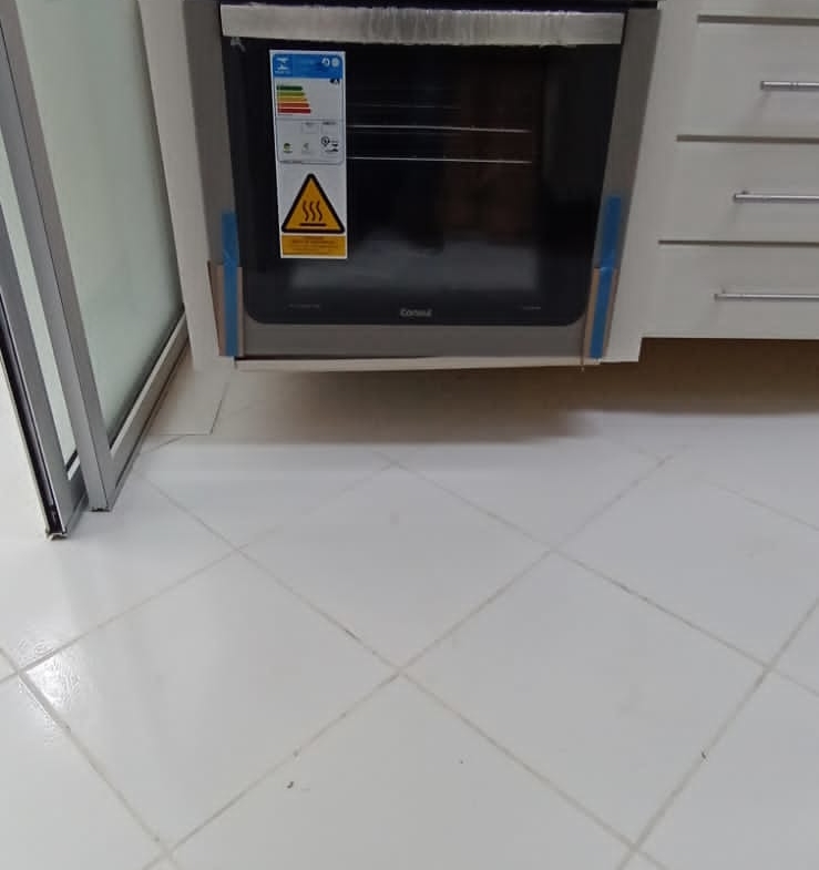 739