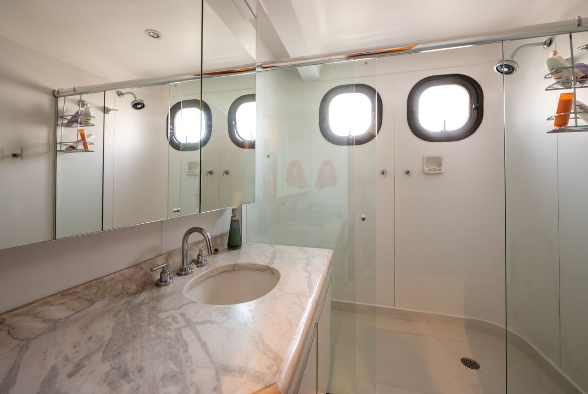 1170
